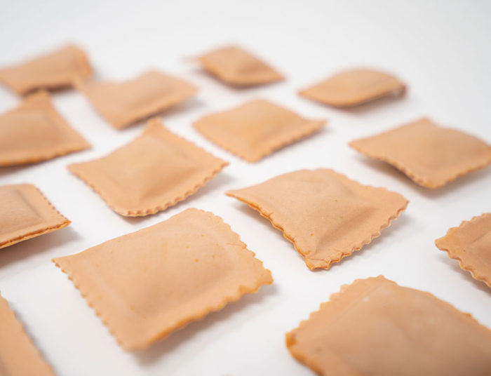 Ravioloni de Chorizo y Queso de Cabra 450 G - Imagen 2